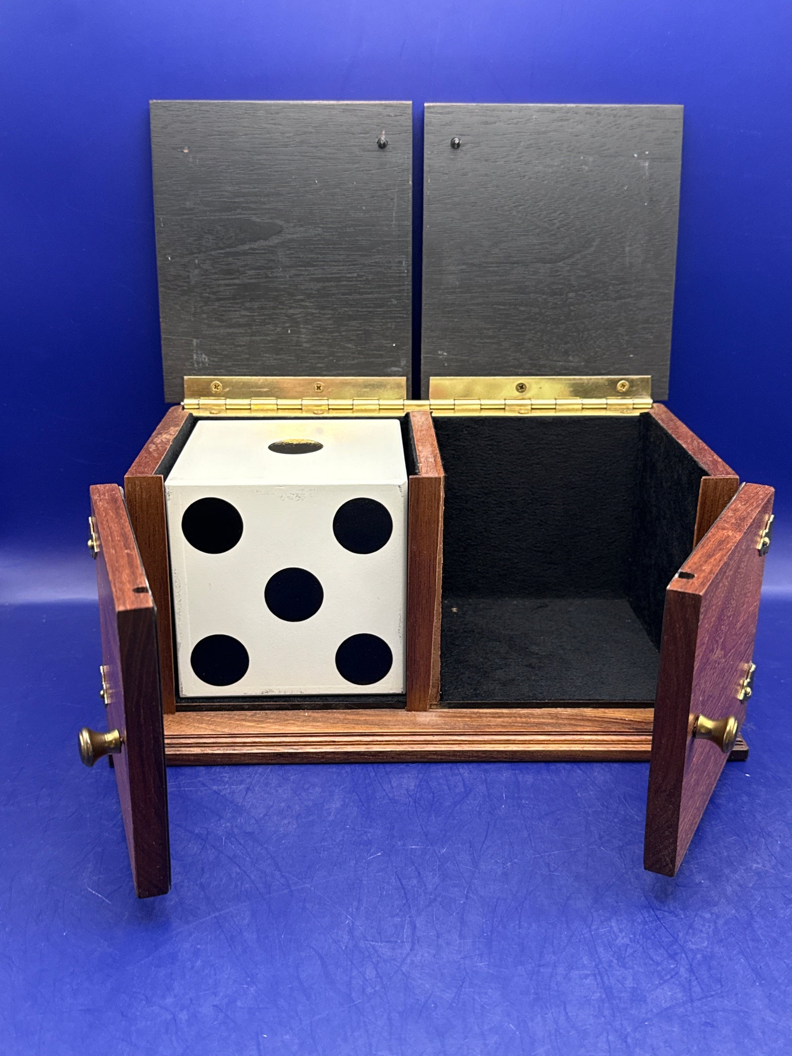 Mel Babcock Large Die Box - Double Door Magnetic Gaffs - 4” die