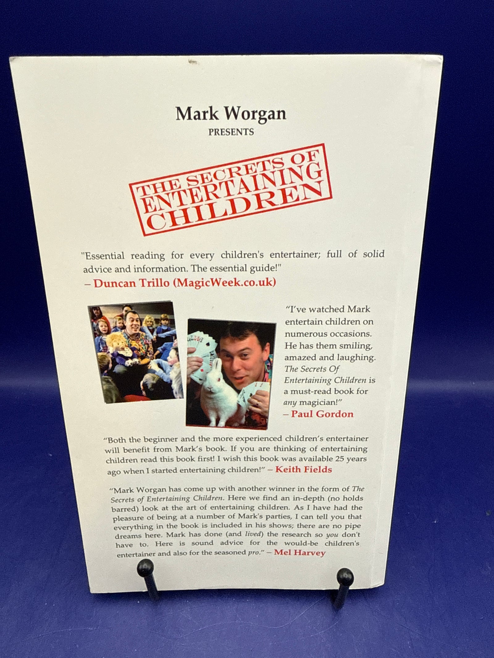 The Secrets of Entertaining Children by Mark Worgan INSCRIBED 2010 ESTATE