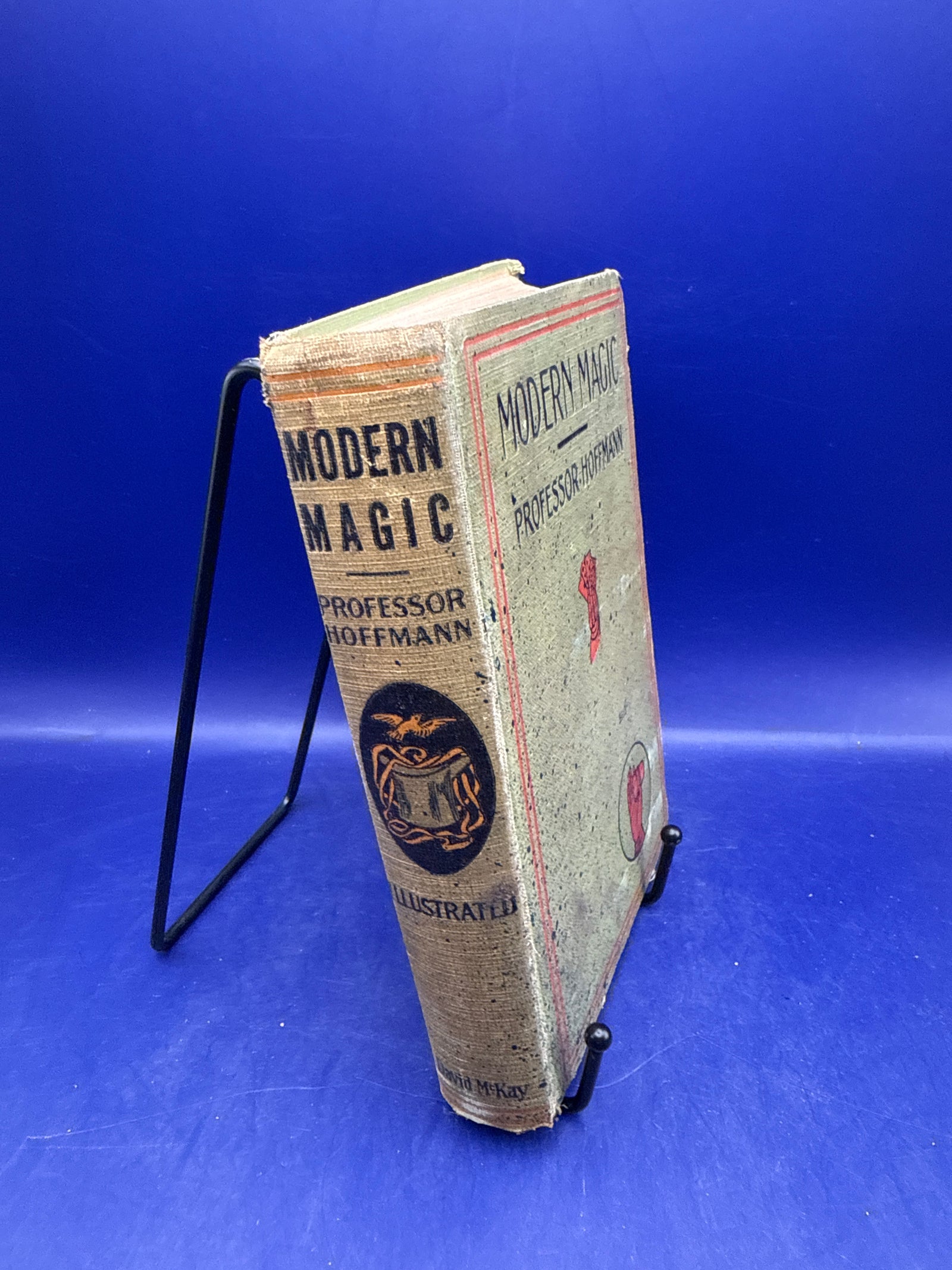 Modern Magic by Professor Hoffman 1949 American Edition HC