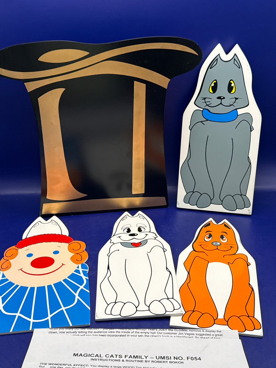 Magical Cats Family UMSI #F054 by Robert Bokor ESTATE