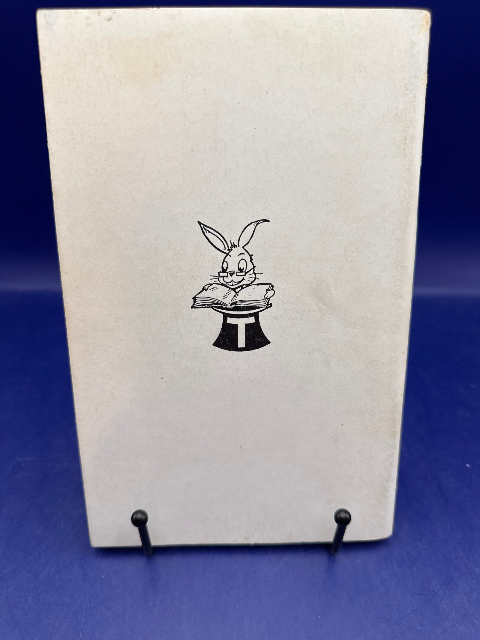 Between Two Minds by JG Thompson Jr. & Ned Rutledge 1969 ESTATE