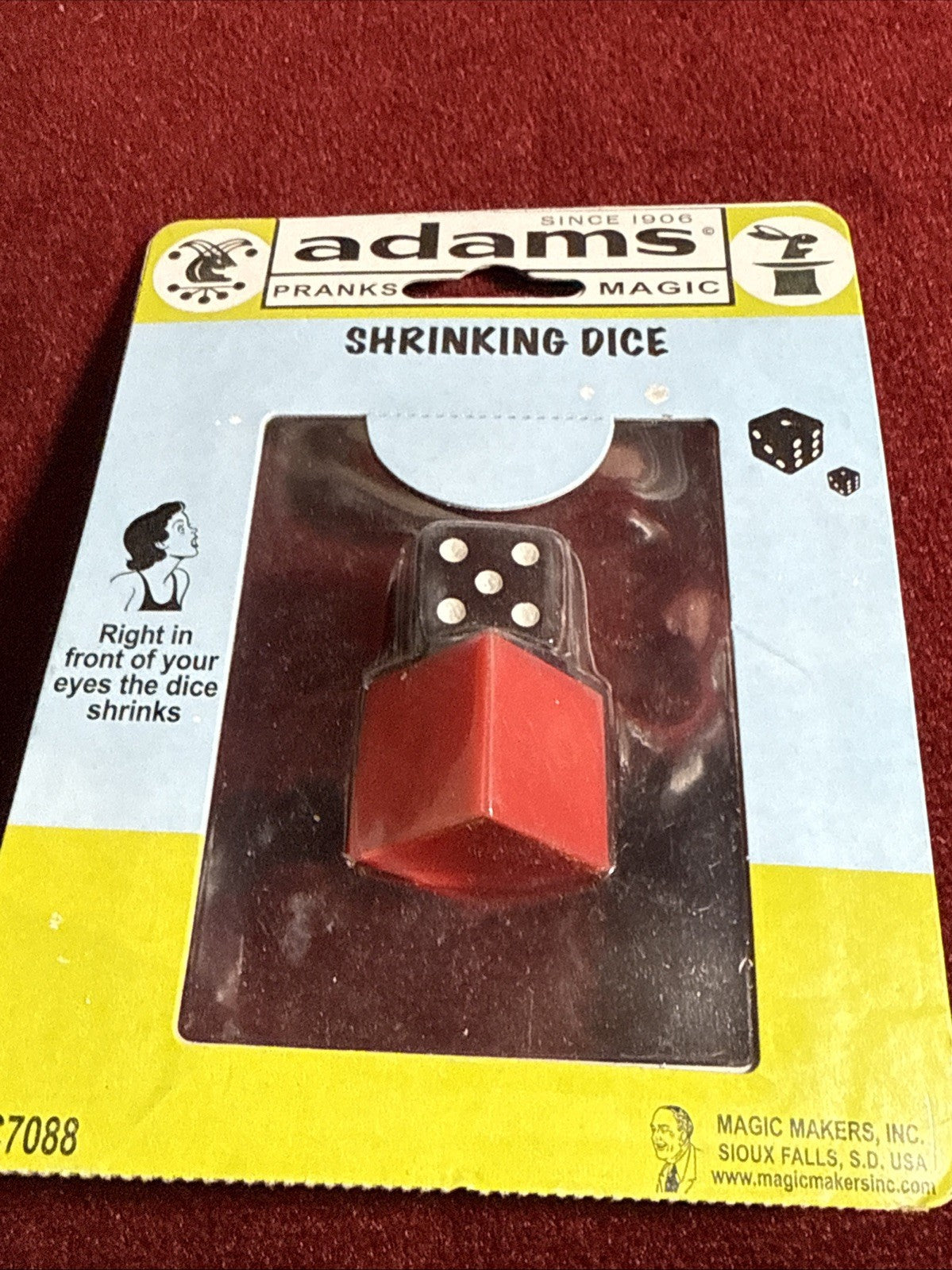 Adams Shrinking Dice-prank/magic Trick/c7088/easy To Do/Magic Makers/fun