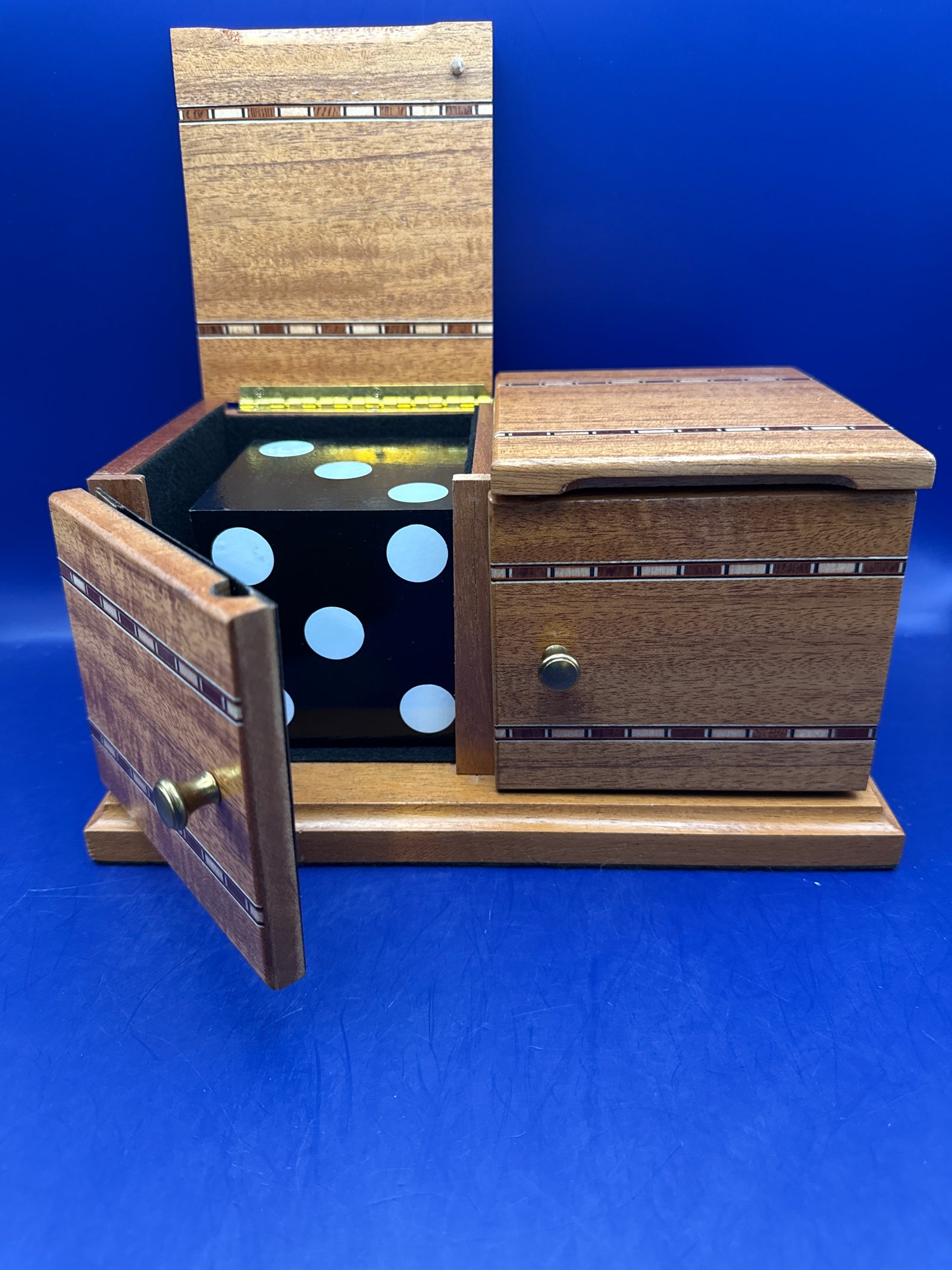 Double gaff Die Box by Tony Karpinski - Handcrafted & Gorgeous