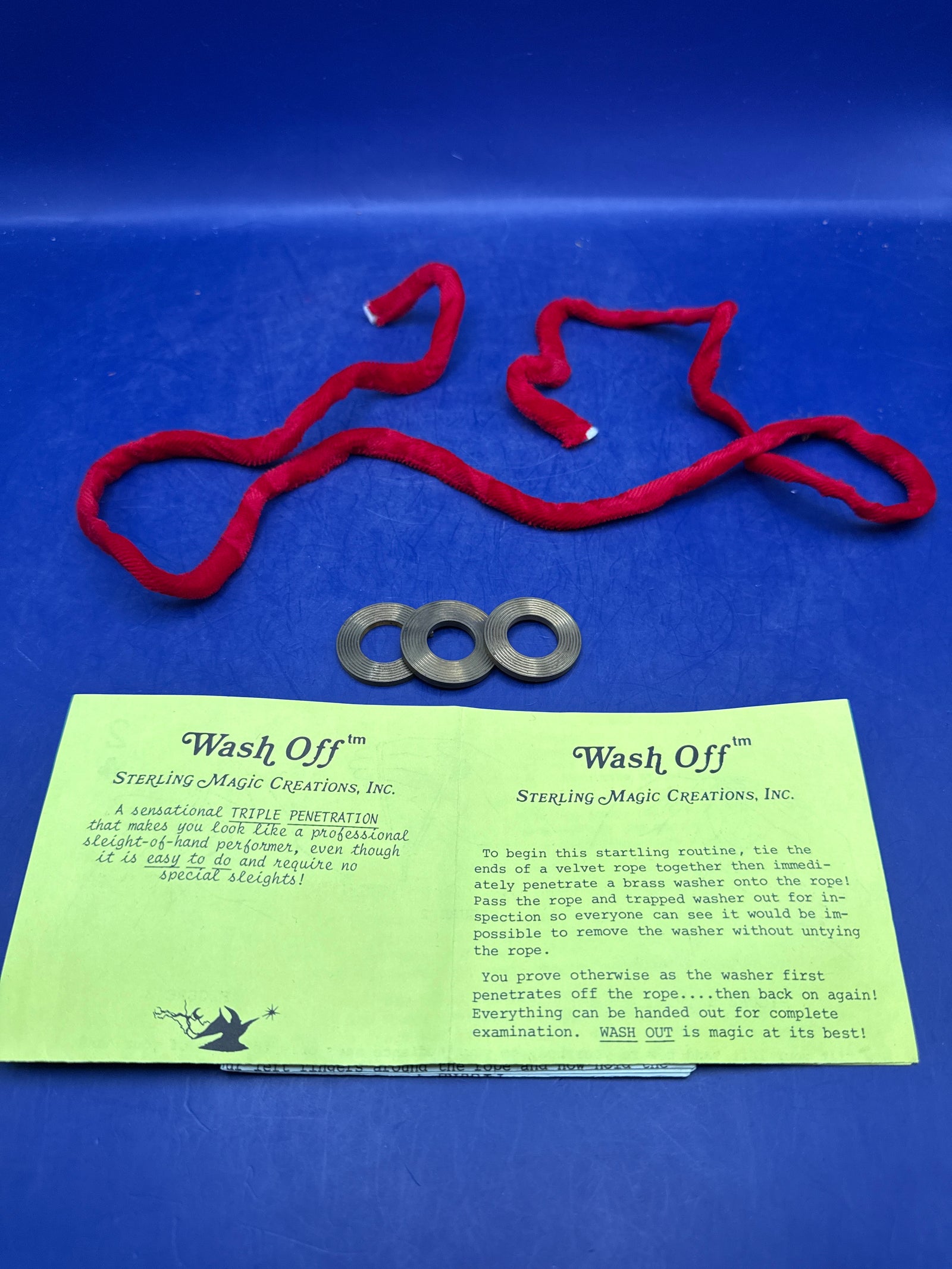 Wash Off by Sterling Magic Creations, Inc. Vintage Ring on Rope style trick