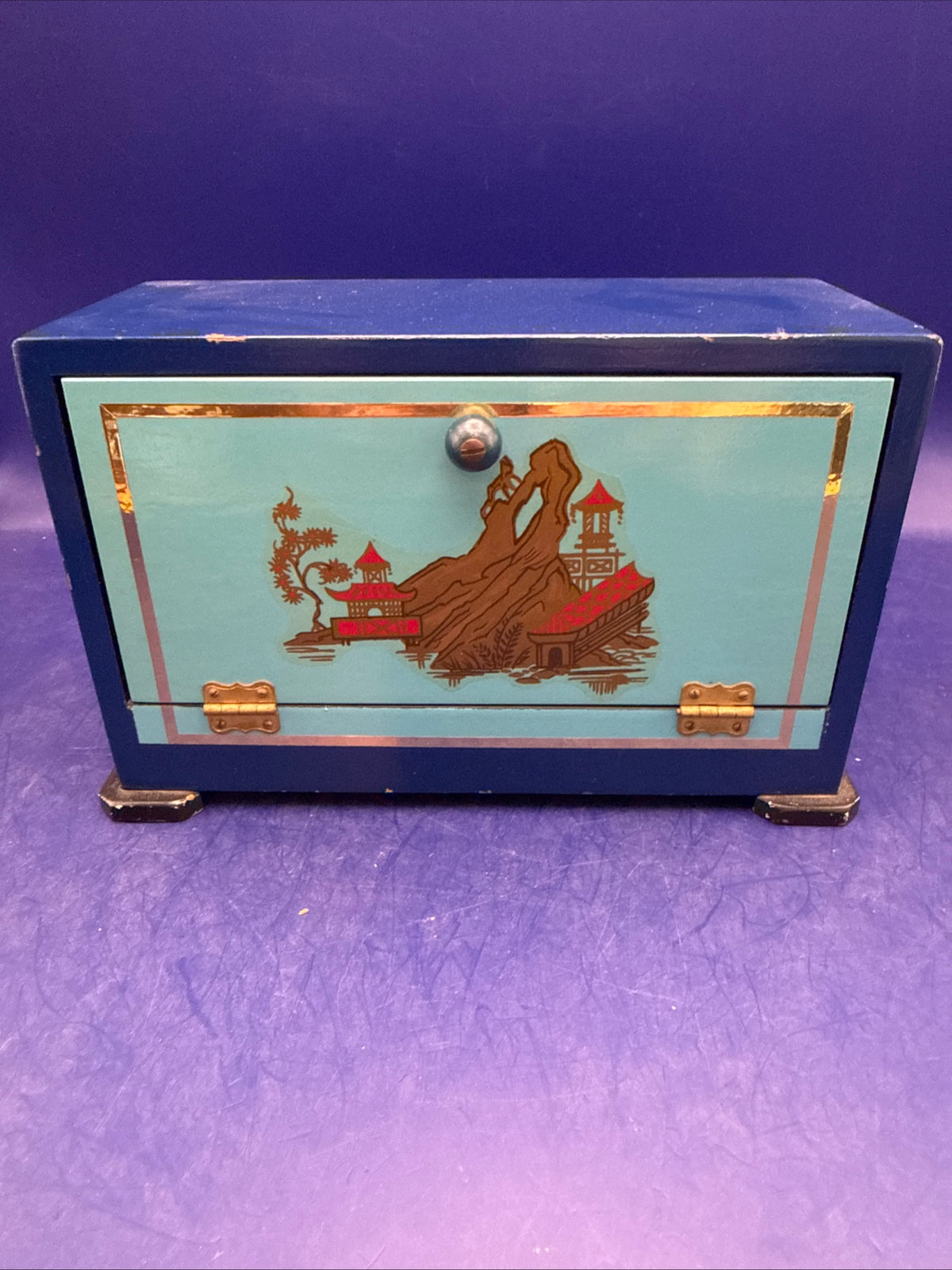 Milson Worth Silk Cabby - Vintage Oriental Theme