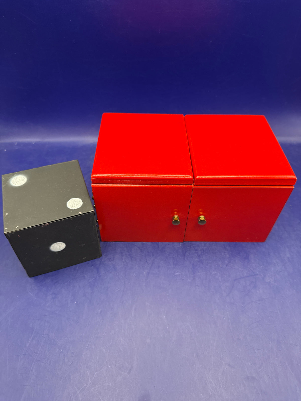 Red Die Box by Tony Karpinski - early model