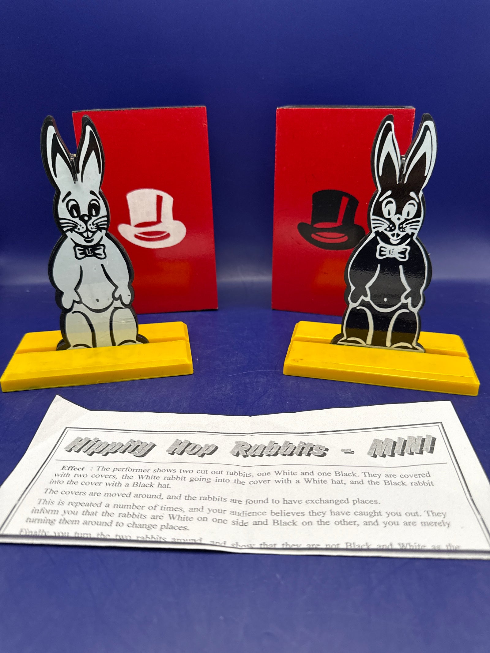 Hippity Hop Rabbits – Mini Plastic ESTATE