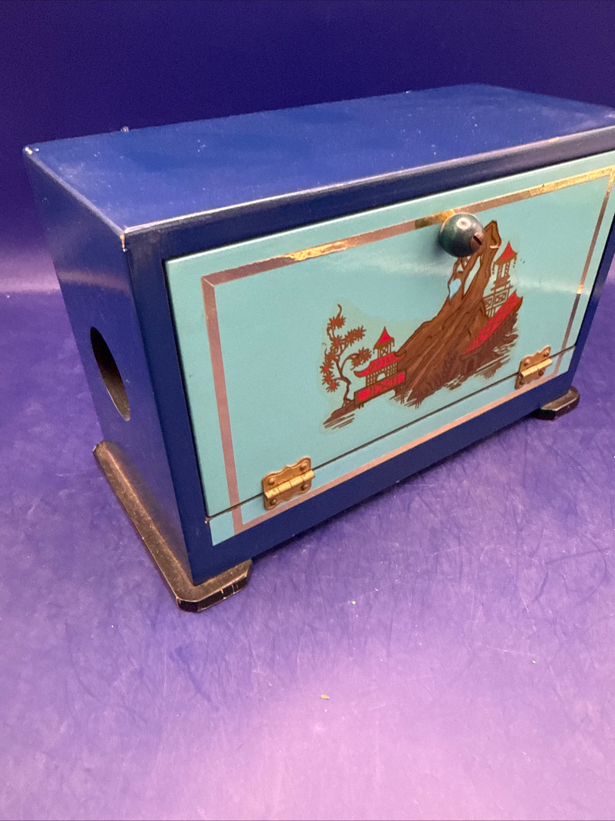 Milson Worth Silk Cabby - Vintage Oriental Theme