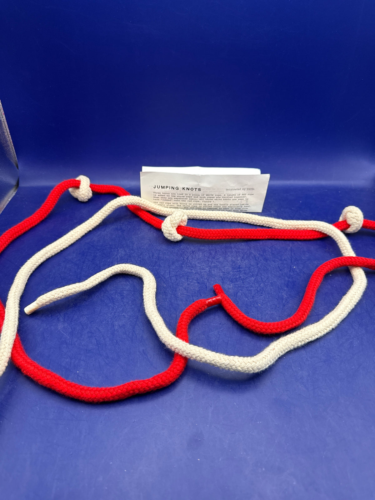 Pavel's Jumping Knots Magic Trick Stage Rope Illusion - Vintage ESTATE