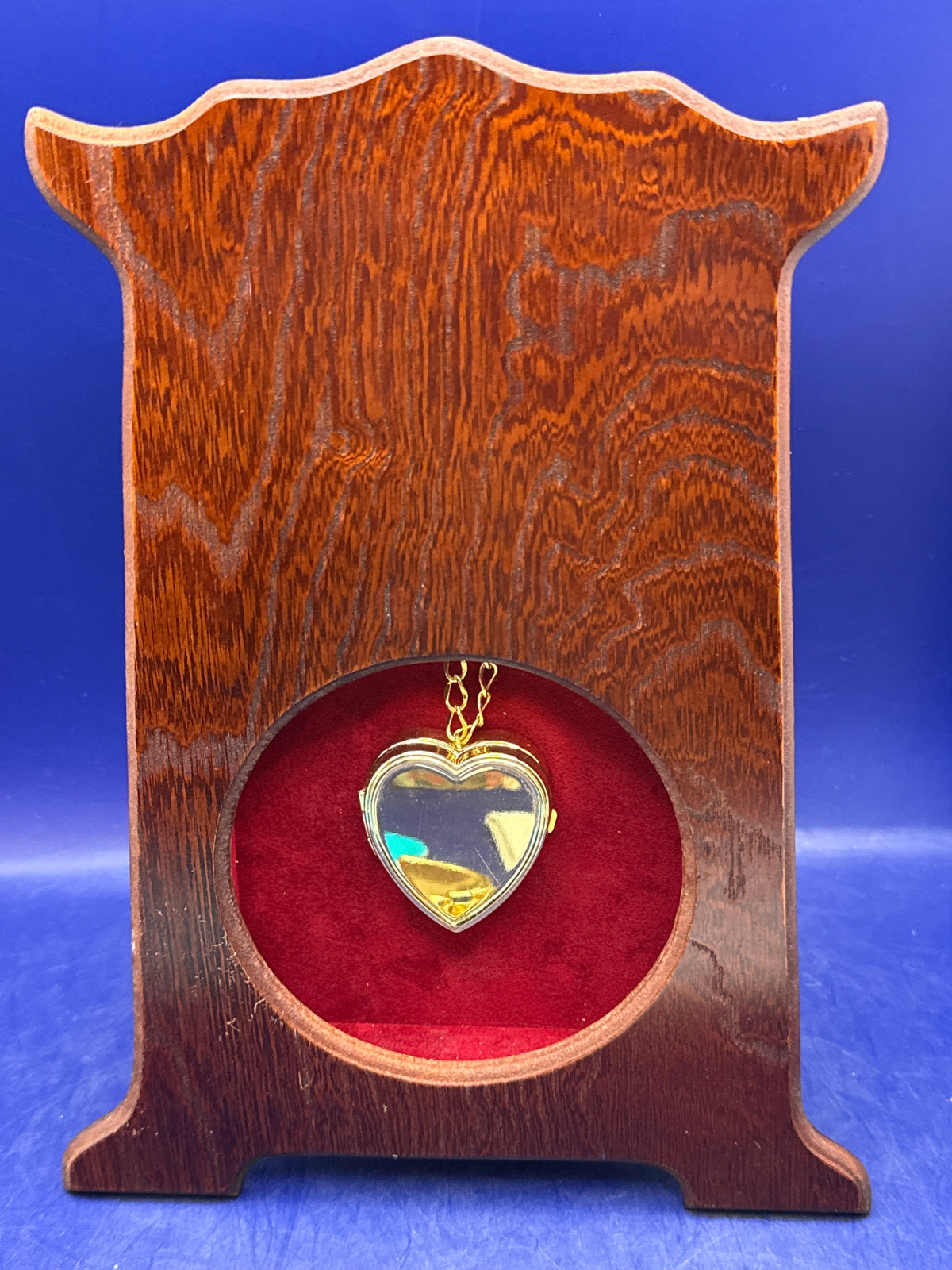 Mikame Heart of Gold – Vintage Wooden Apparatus & Prediction Switching Frame