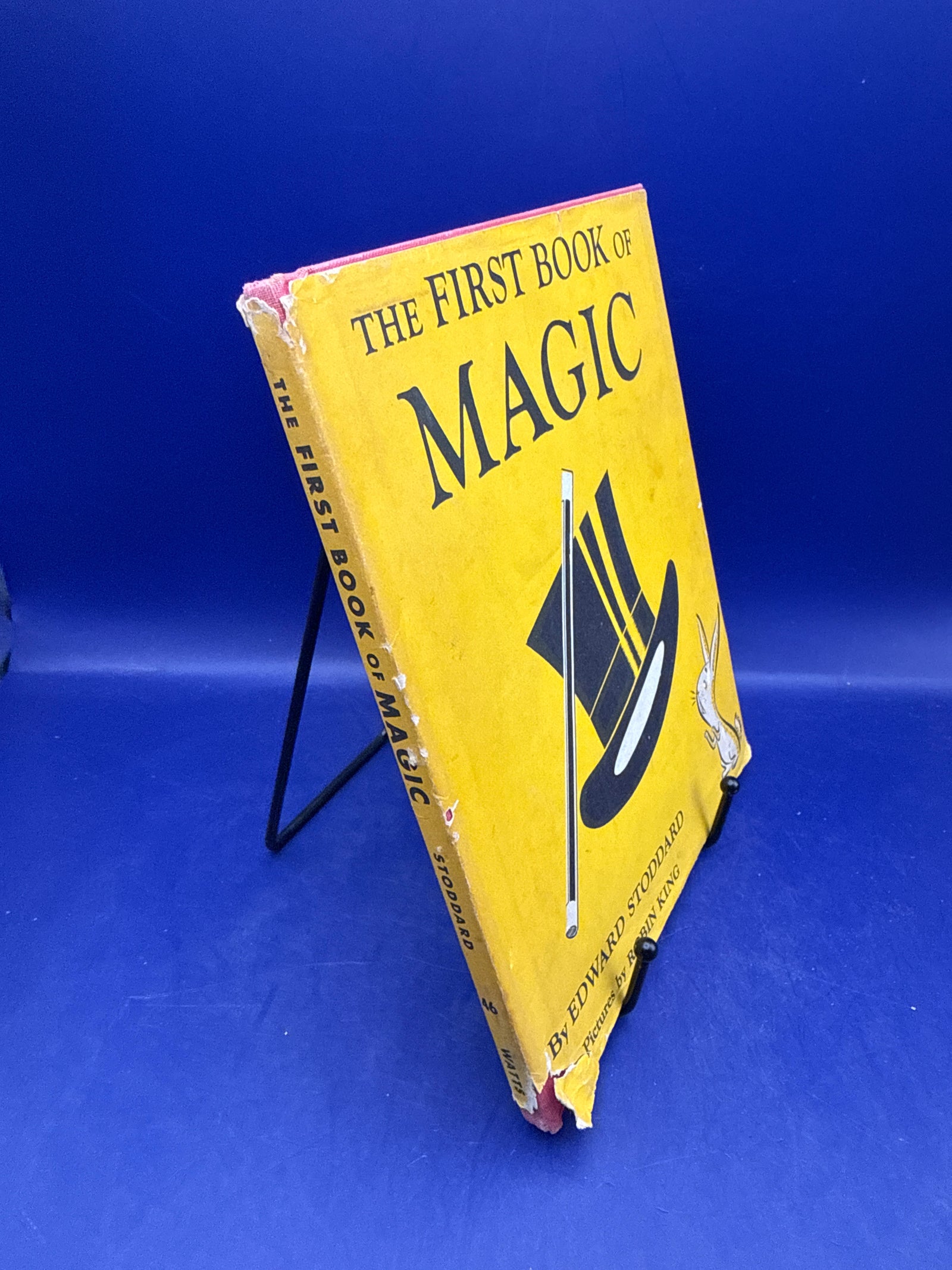 The First Book of Magic by Edward Stoddard 1953 9th printing