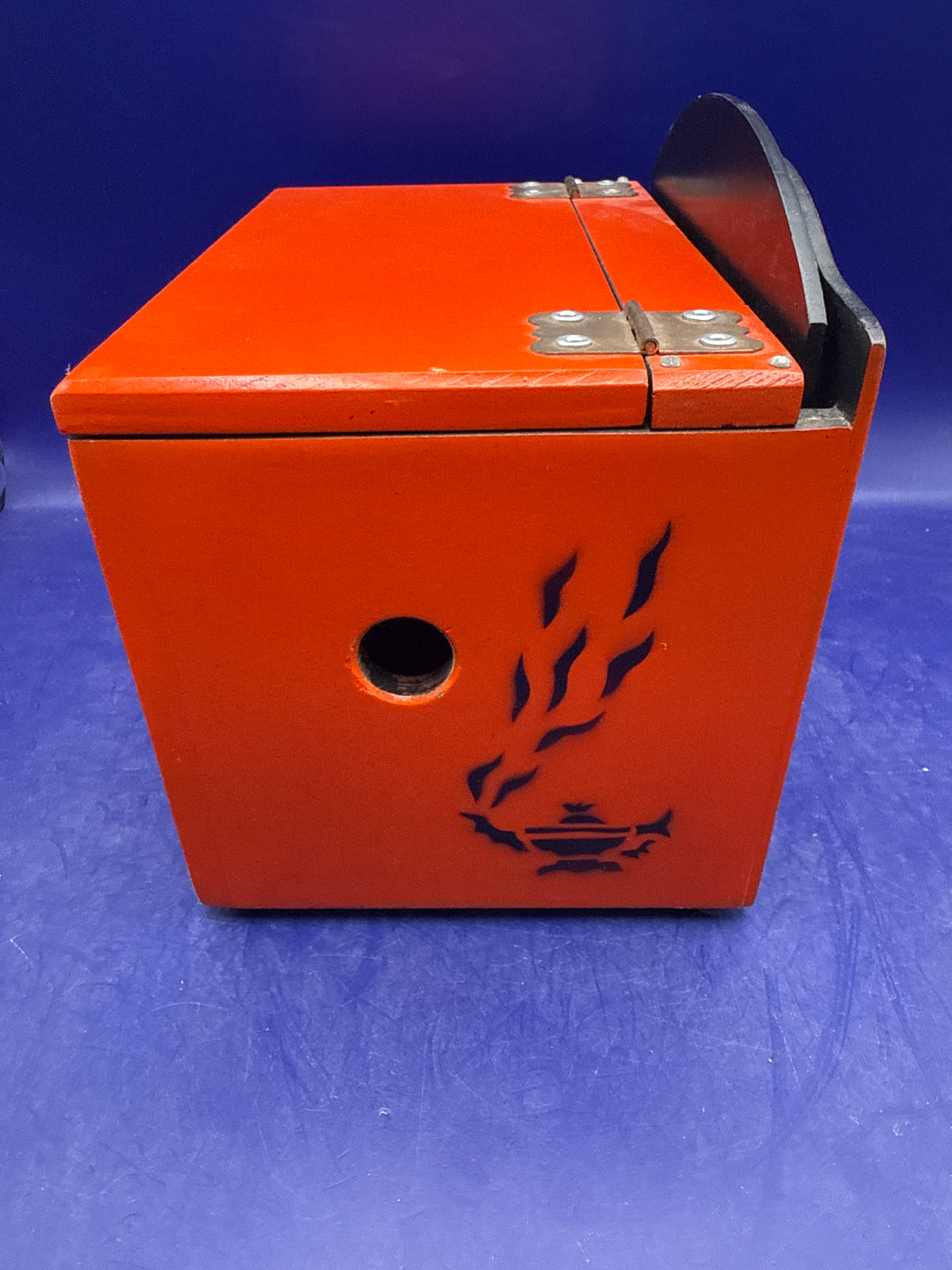 U.F. Grant / MAK Magic "Potato Box" – Classic Vintage Comedy Stage Apparatus