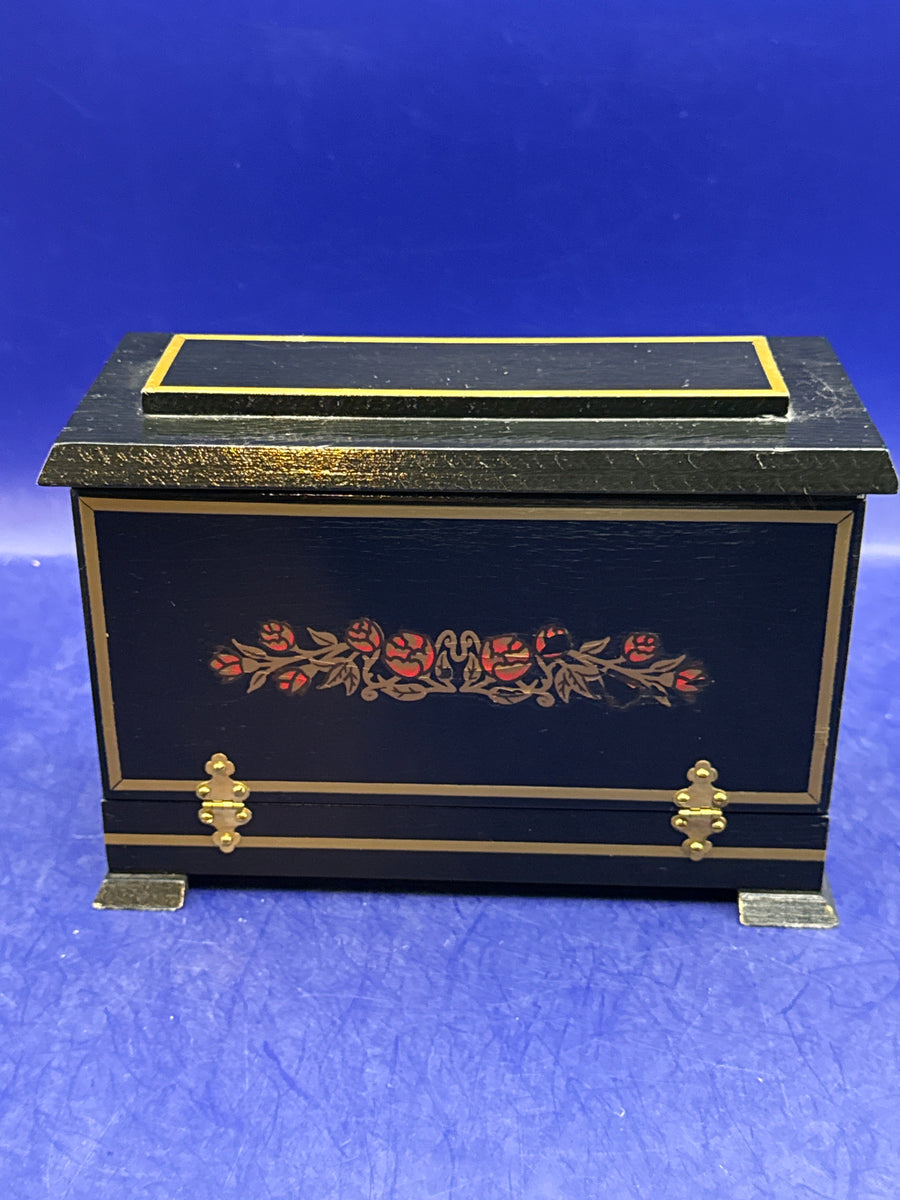 Chalet Silk Cabby - Vintage Magic trick