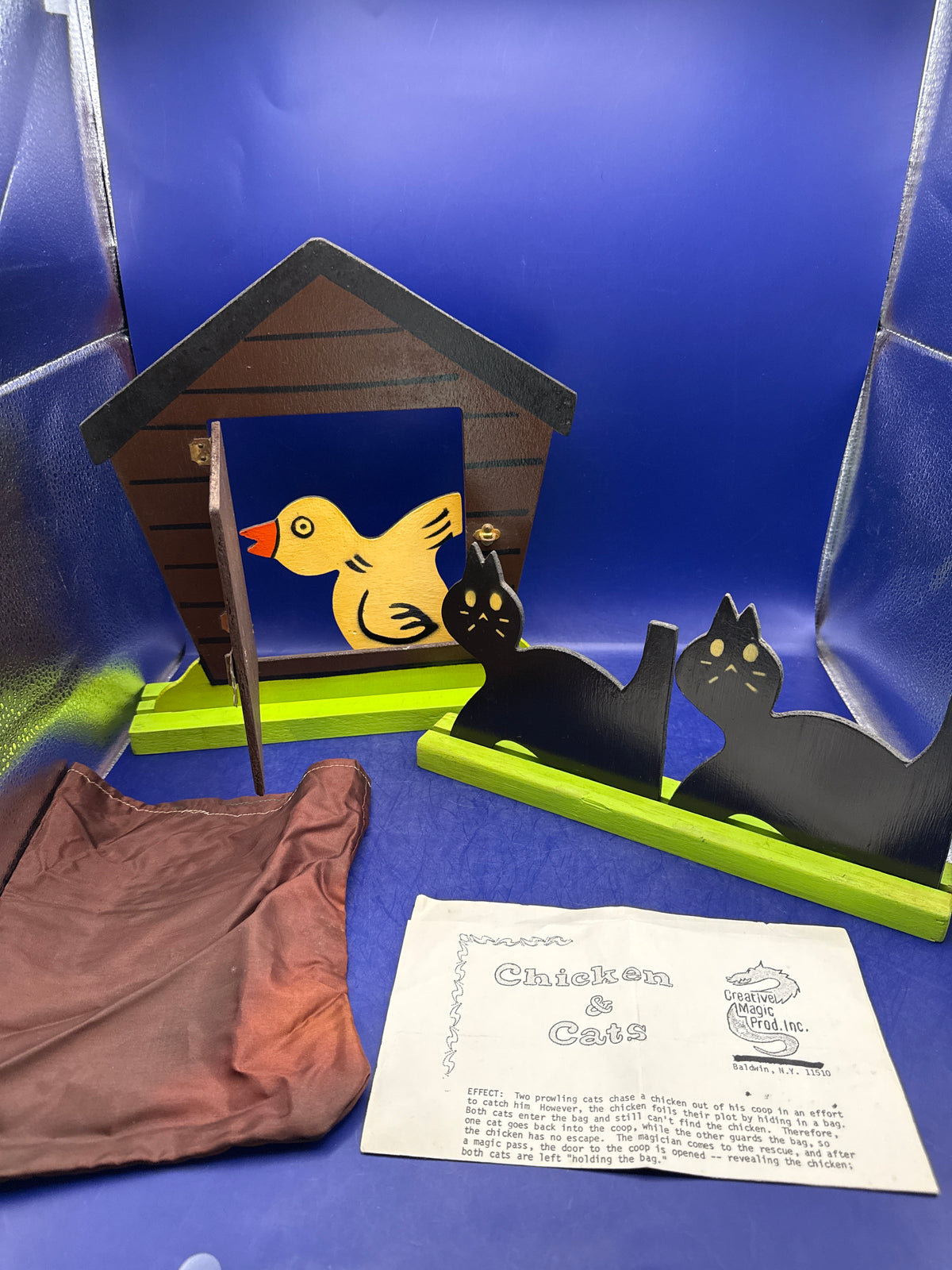Chicken & Cats by Creative Magic Prod. Inc. c1970’s Vintage - Very Rare