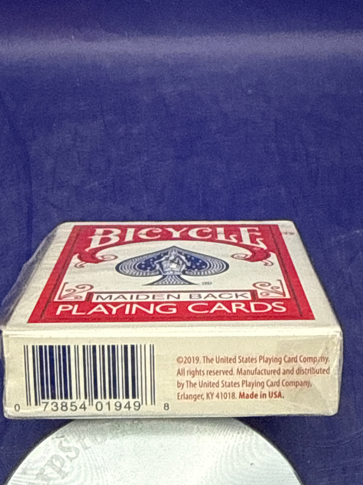 Bicycle Maiden Back Playing Cards (Red) – Official Magic & Performance Deck