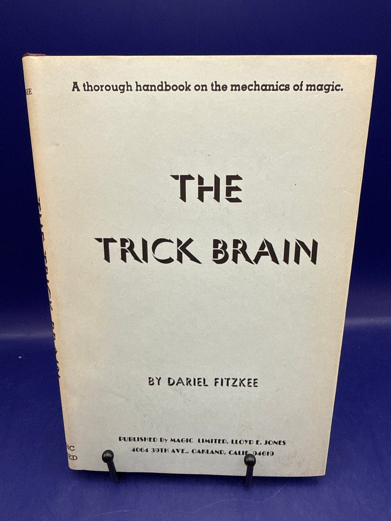 The Trick Brain by Dariel Fitzkee 1976 - Magic Limited ESTATE