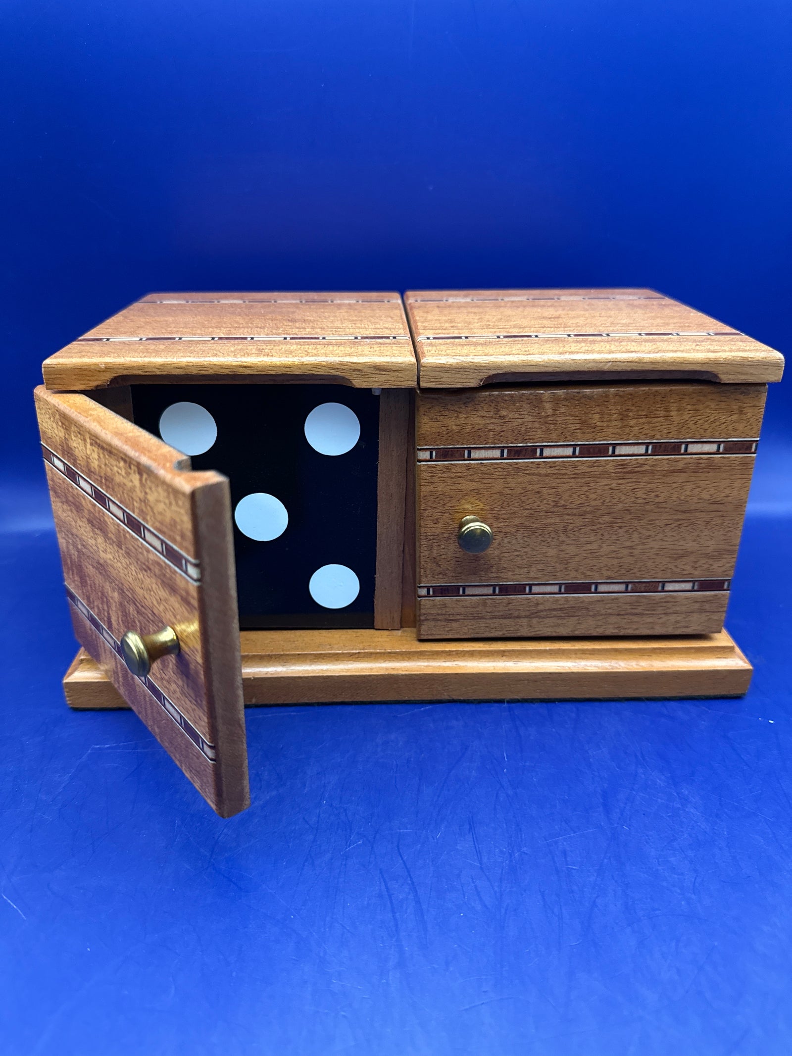 Double gaff Die Box by Tony Karpinski - Handcrafted & Gorgeous
