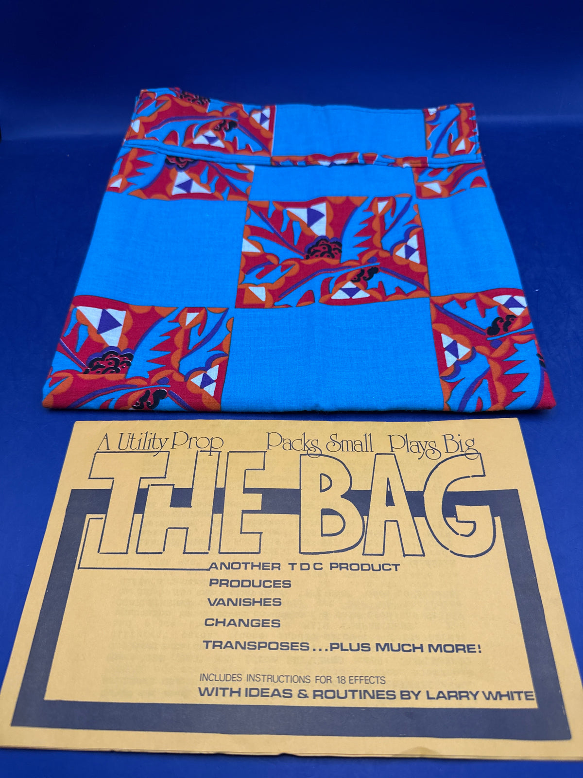 "The Bag" by TDC Products (Routines by Larry White) – Vintage Utility Prop