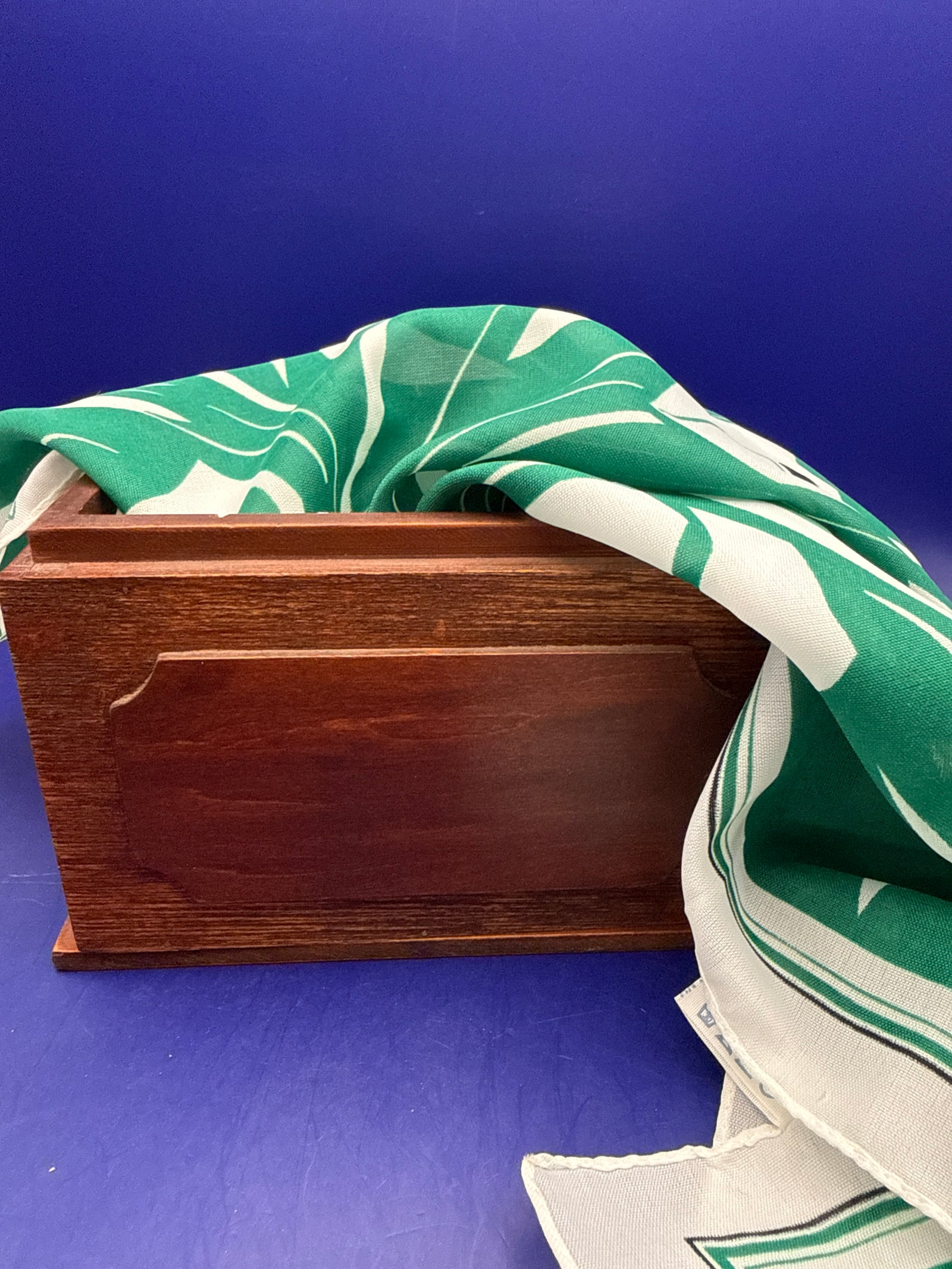 Handkerchief Box - Abbott’s Magic Mfg. - ESTATE - c1970’s