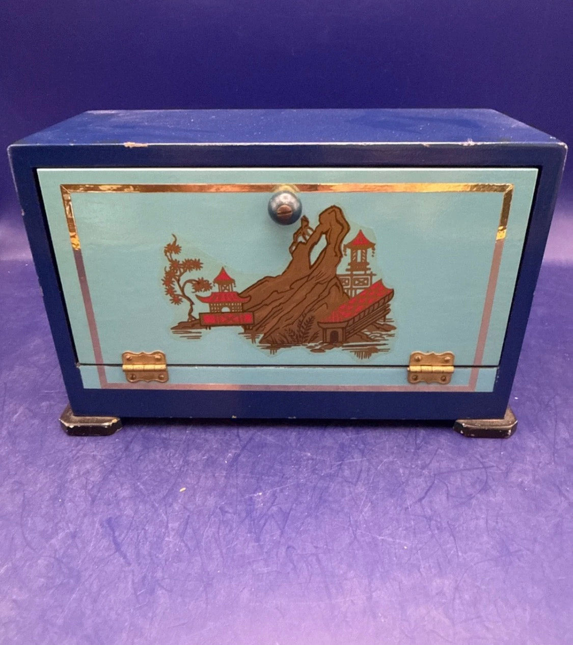 Milson Worth Silk Cabby - Vintage Oriental Theme