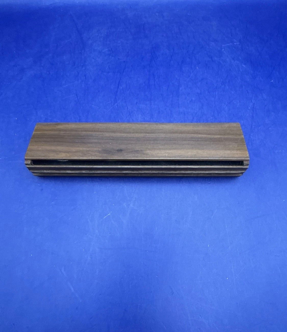 Ultra-Rare Handcrafted Wooden Coin Stand by Clarence Miller (Retro Antique Flat Design, #5, Oct 2004)
