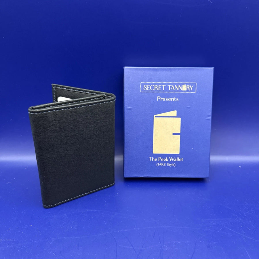 The Peek Wallet (Jaks Style) (Gimmick and Online Instructions) by Secret Tannery ESTATE