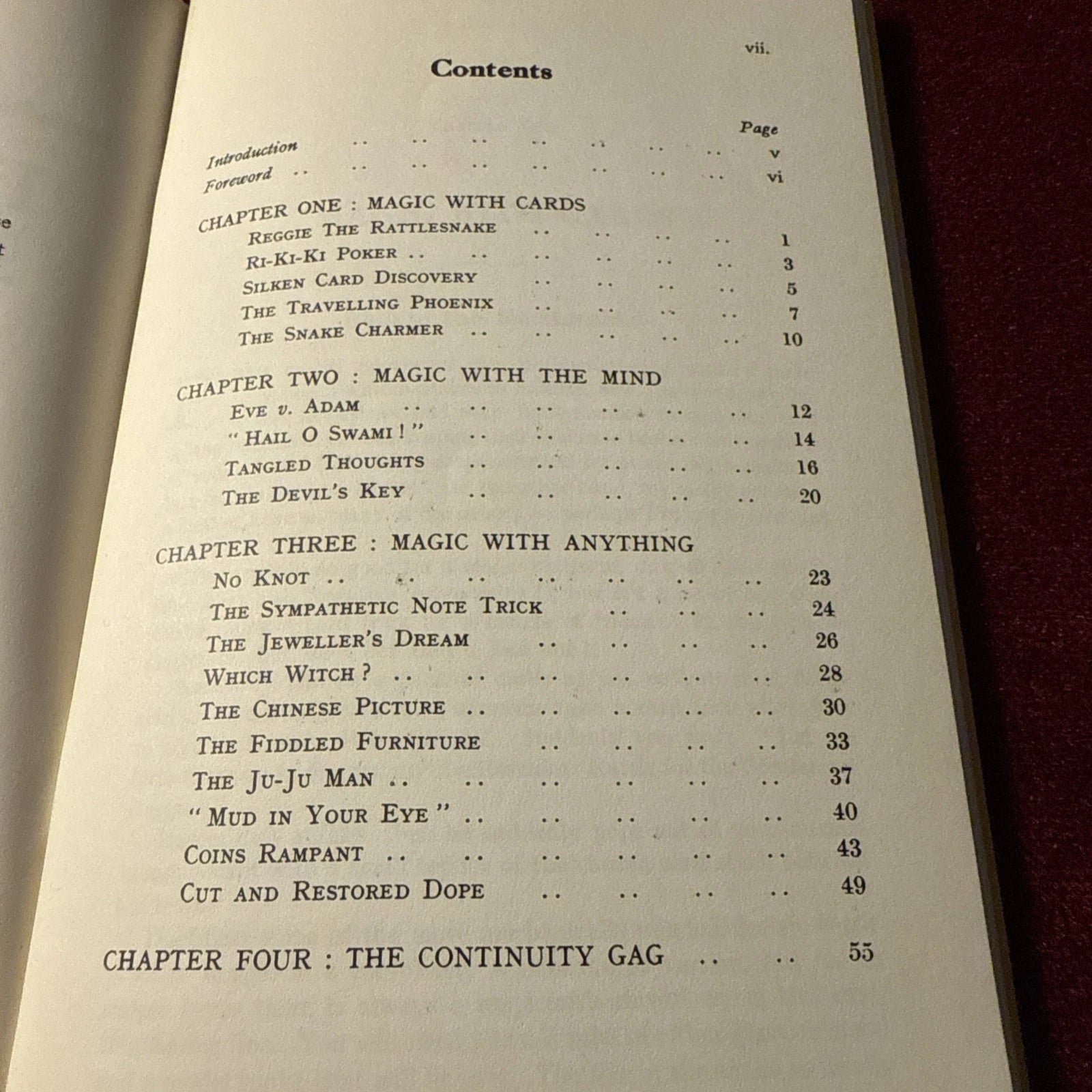 Genial Improbabilities by Ken de Courcy - Supreme Magic - 2nd Ed 1968 ESTATE