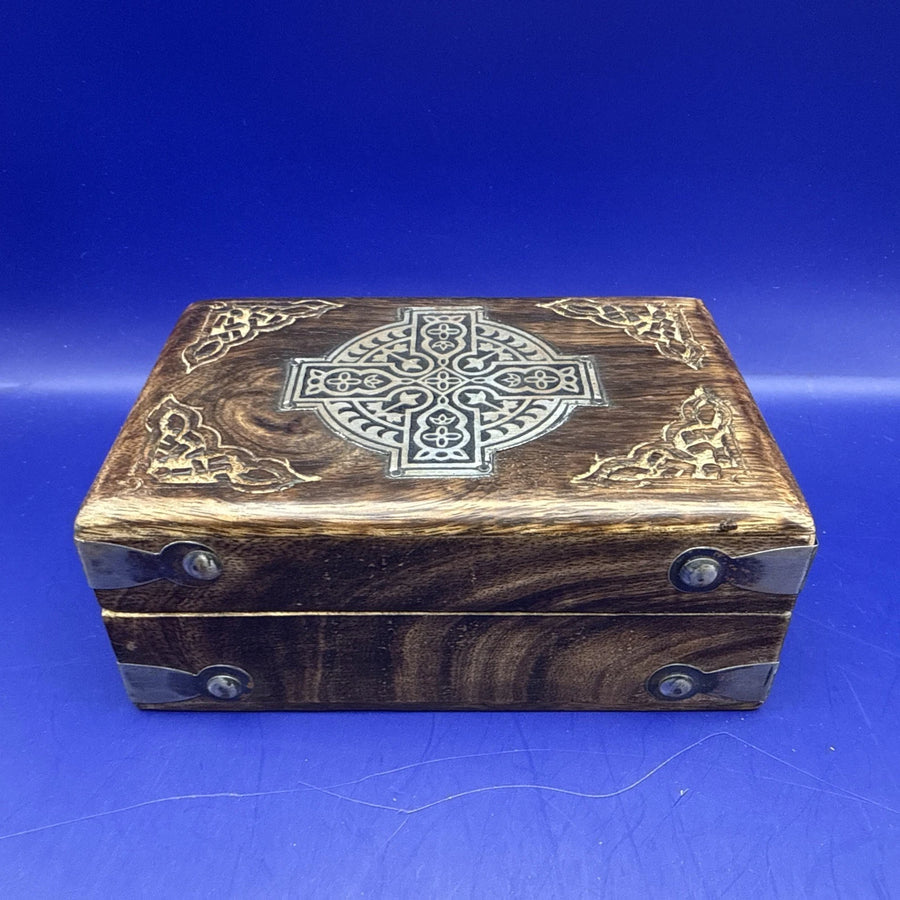Celtic Hardwood Card Box by Viking Magic - Magnetic