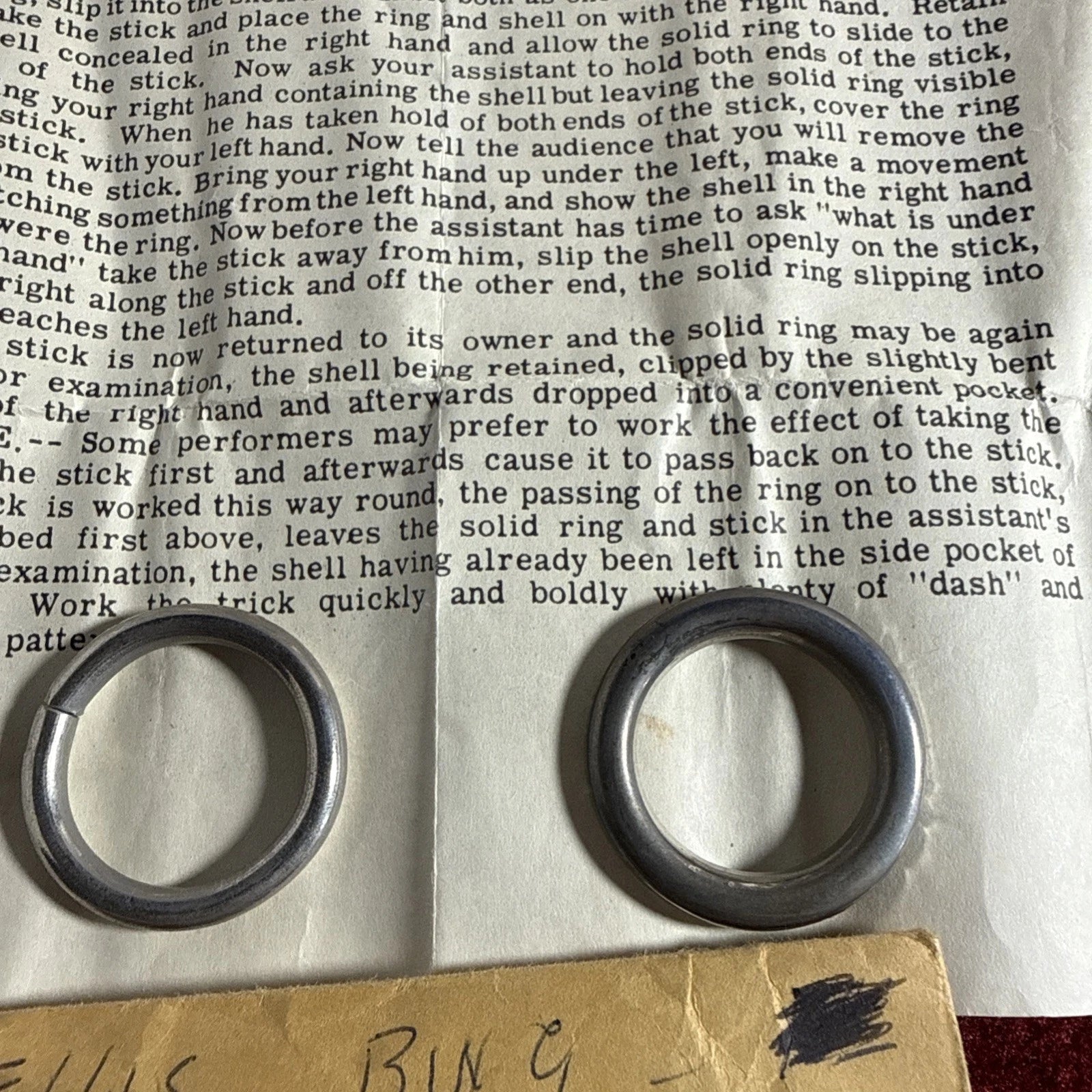 Davenport Jardine Ellis Ring On Stick Vintage magic ESTATE