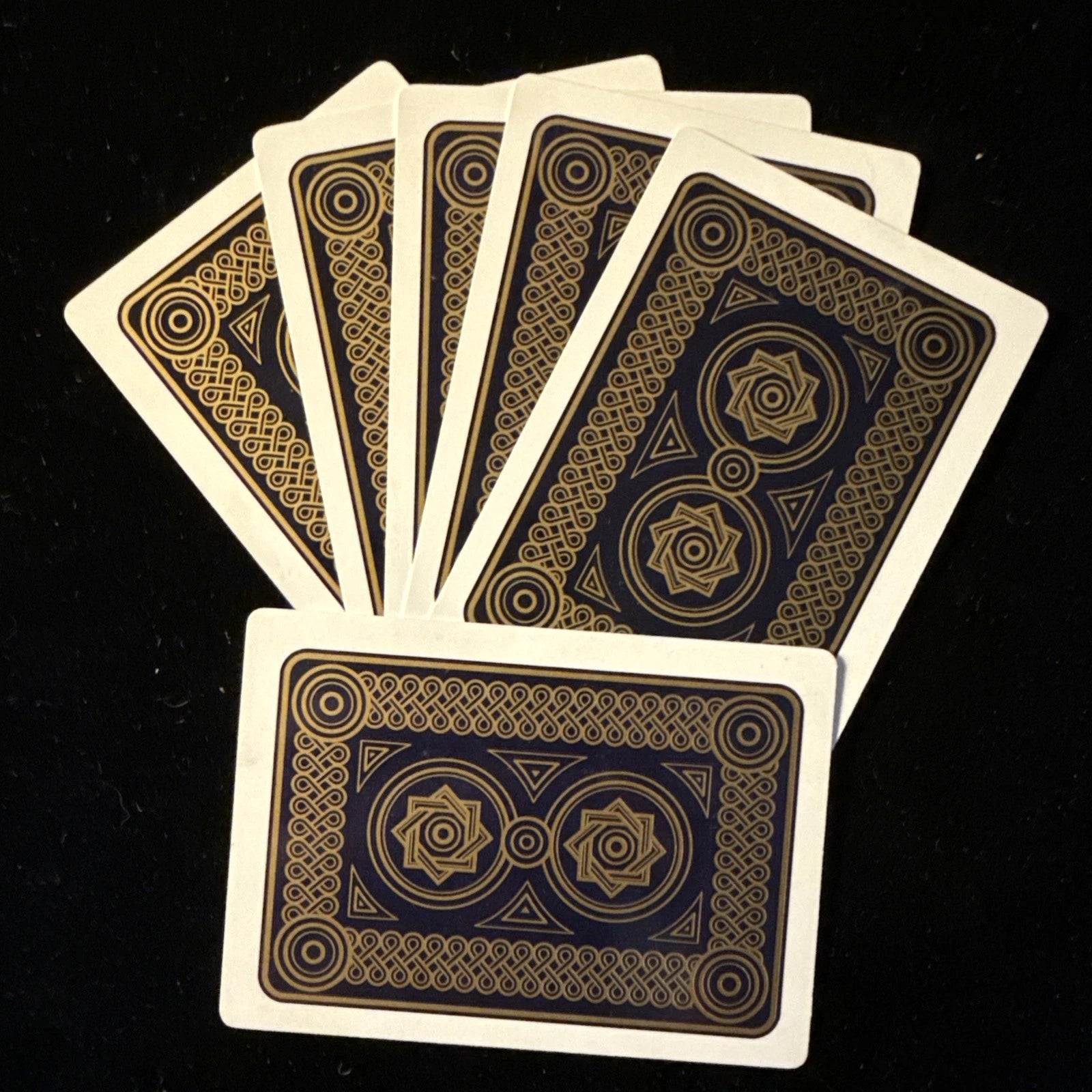 Princess Card Trick Ultra - EDC 🪄 EZ To Do Beginner Card Trick - Mentalism