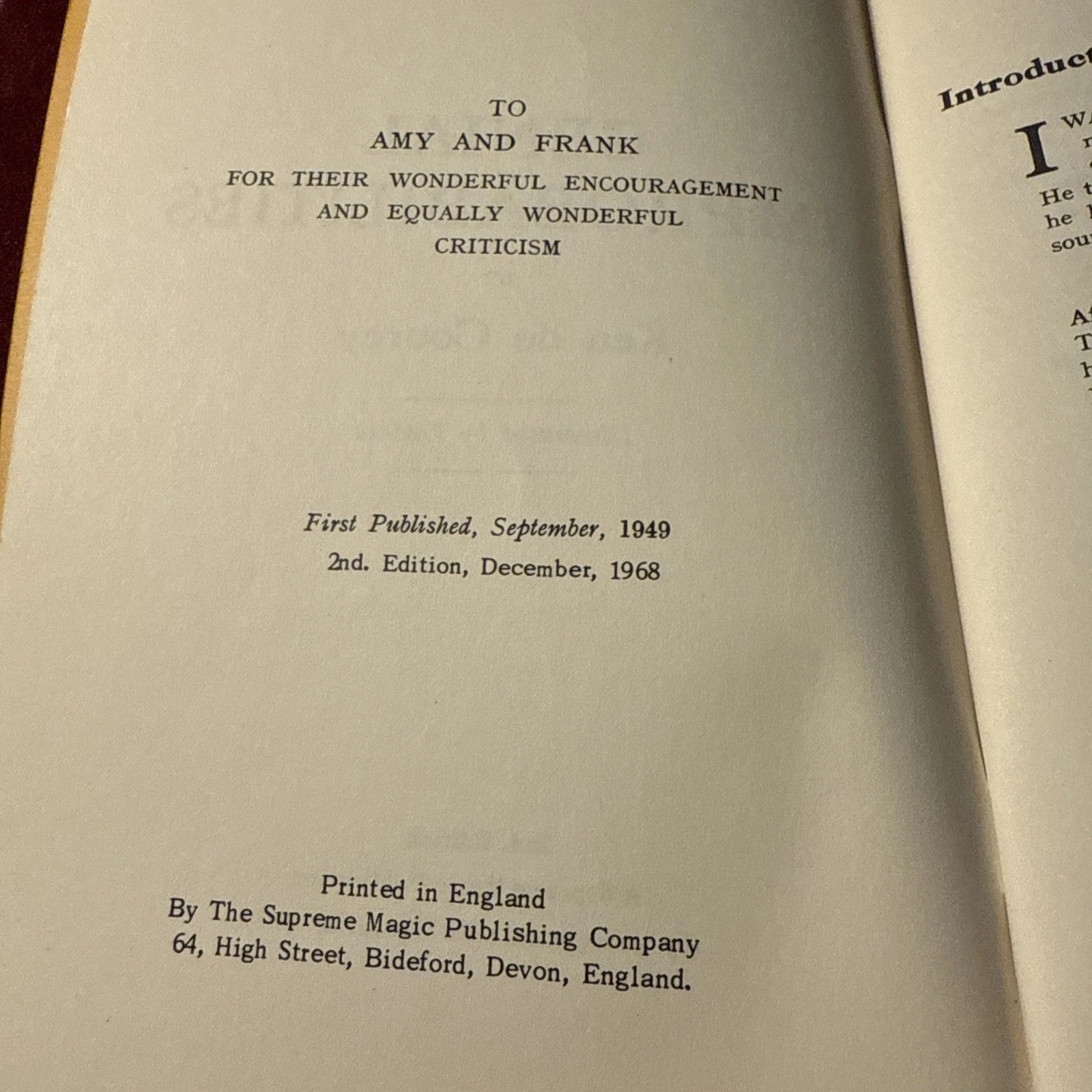 Genial Improbabilities by Ken de Courcy - Supreme Magic - 2nd Ed 1968 ESTATE