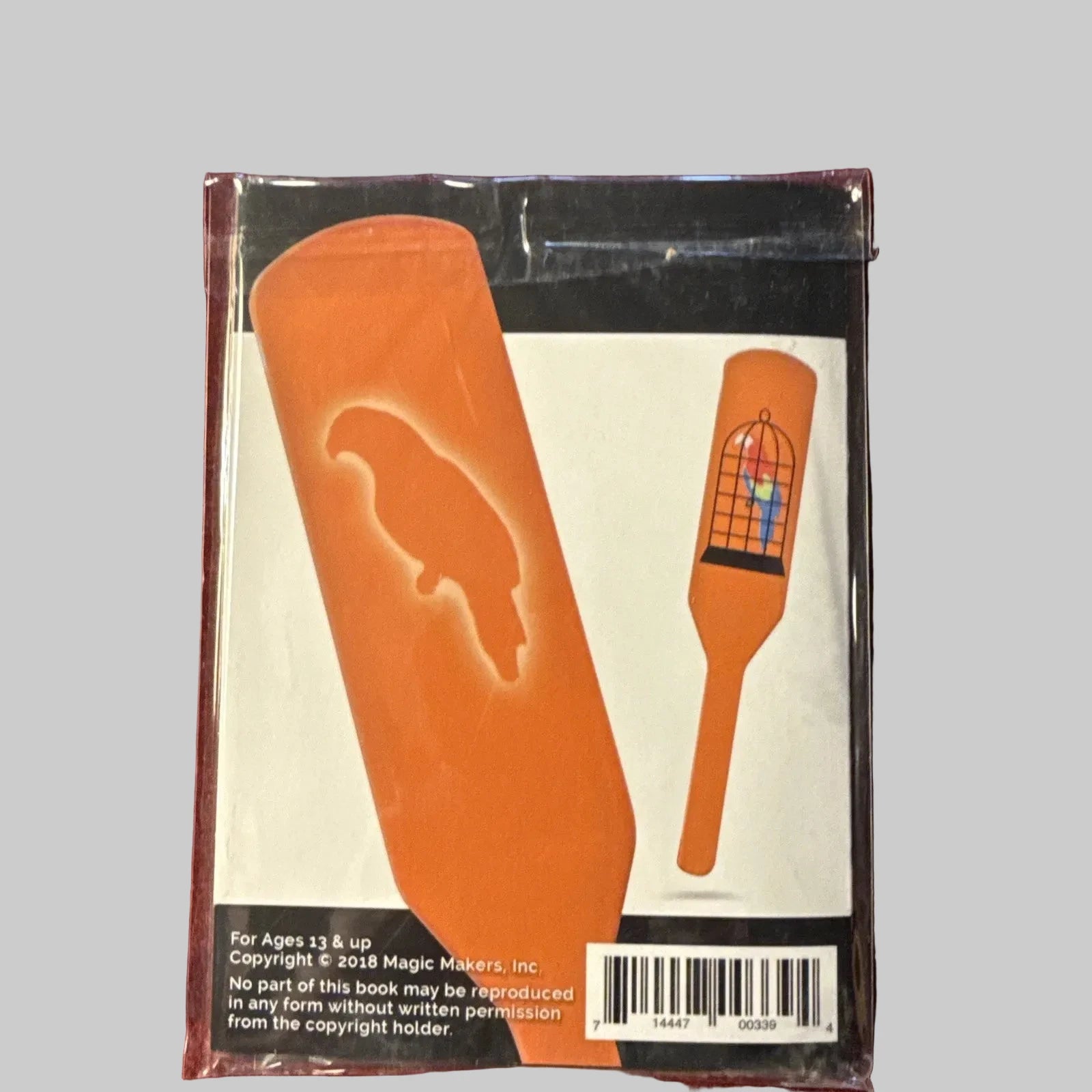 Magic Bird Cage Paddles - Magic Makers - Vanishing Parrot