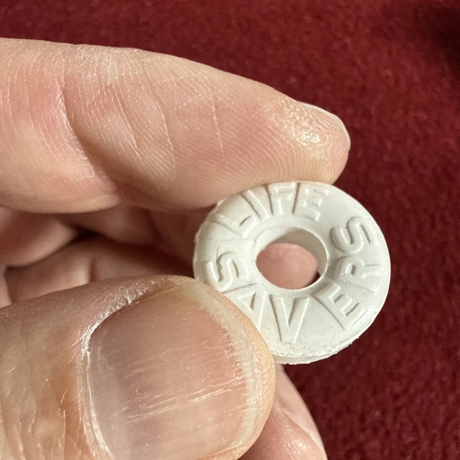 Linking Lifesavers by Colin Gilbert magic trick EDC CLOSE-Up