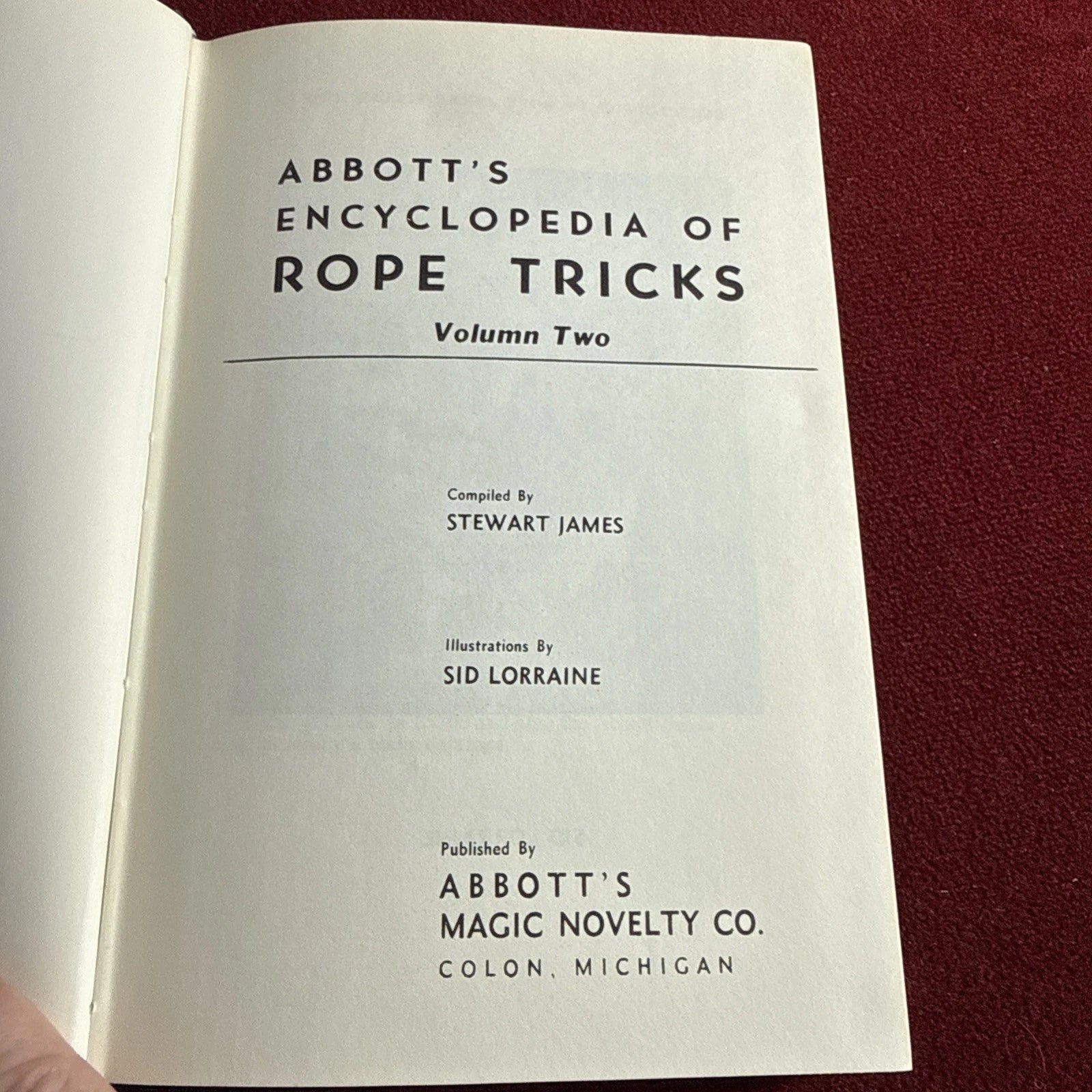 Abbott’s Encyclopedia Of Rope Tricks Vol 2 ESTATE