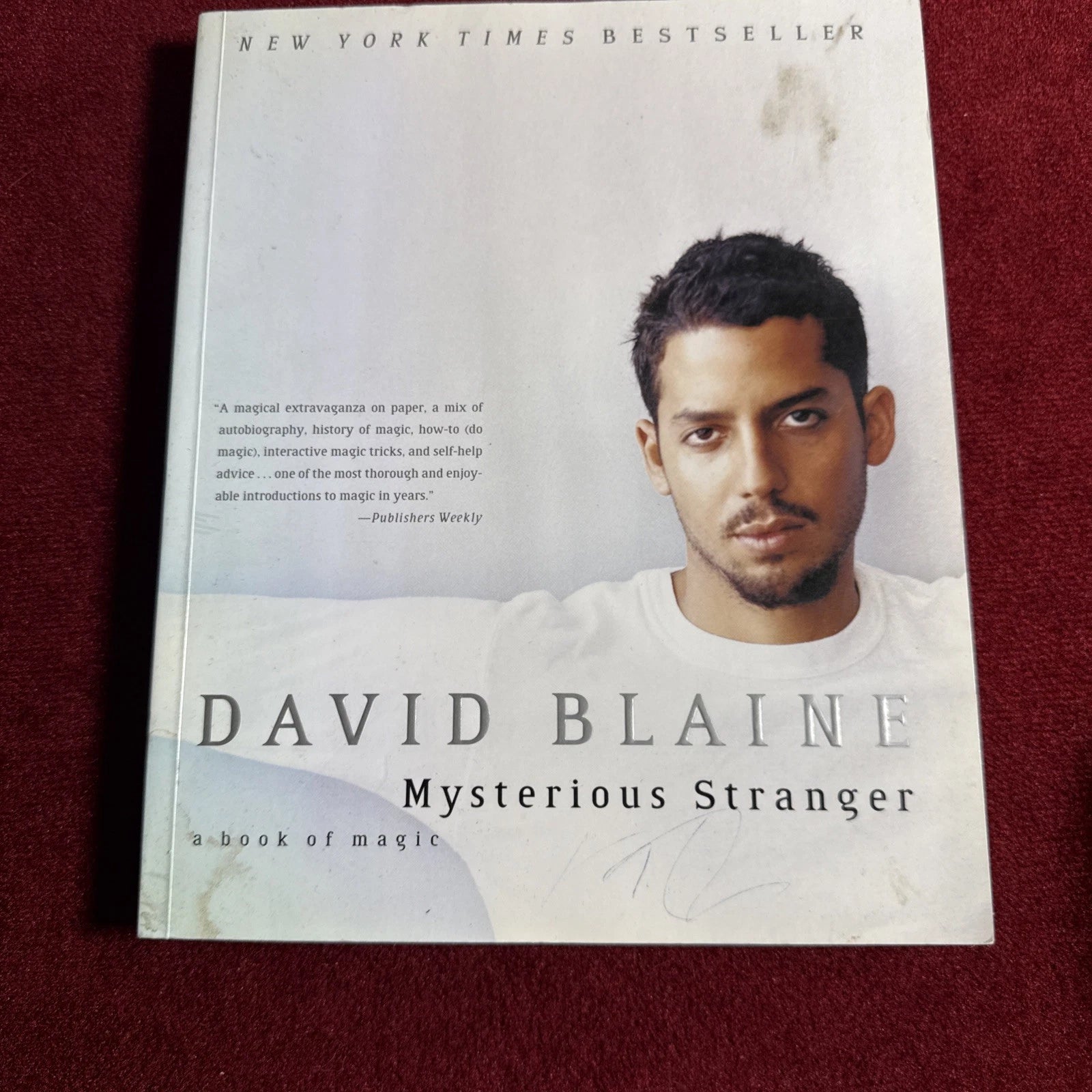 David Blaine Mysterious Stranger Magic Book 2002 PB 1st Edition ESTATE