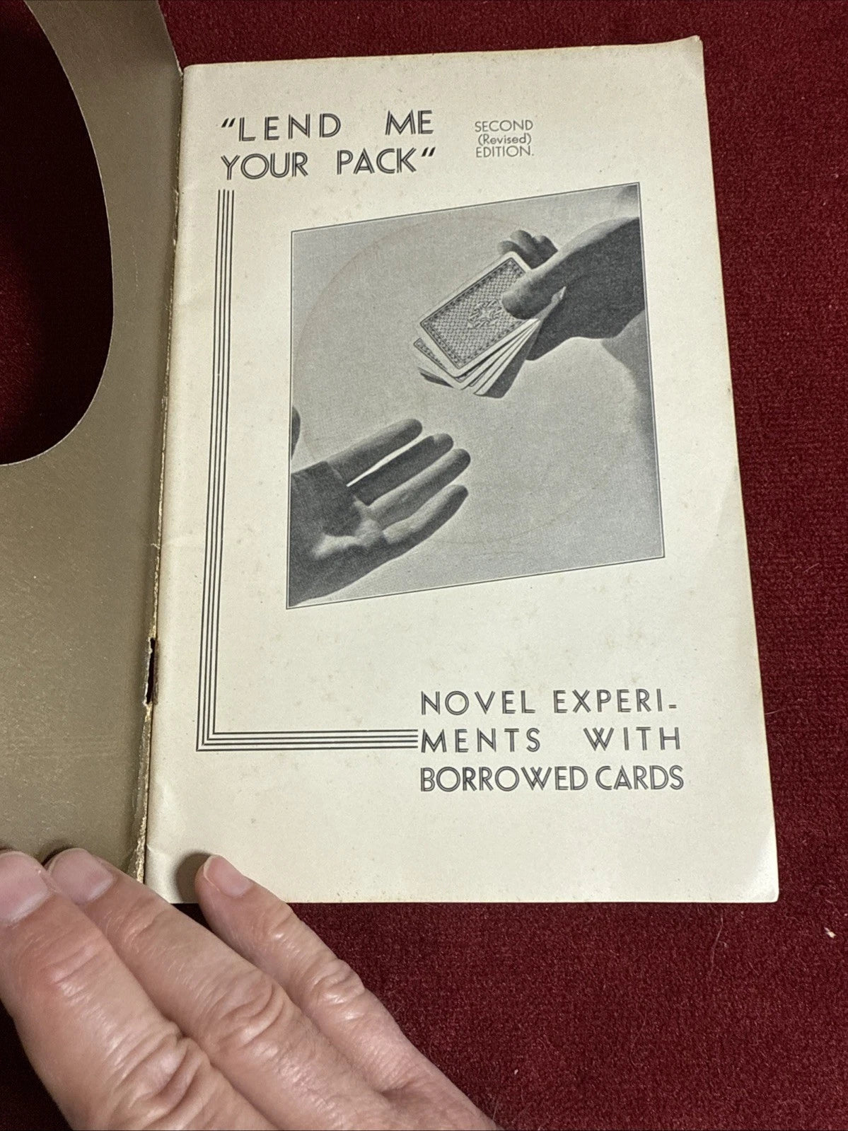 Lend Me Your Pack - Victor Farelli - 2nd Edition - Novel Experiments With Cards - ESTATE