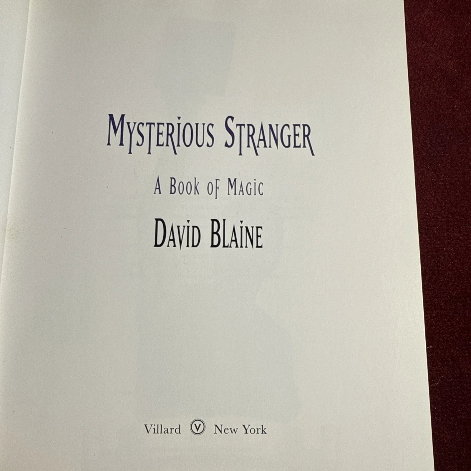 David Blaine Mysterious Stranger Magic Book 2002 PB 1st Edition ESTATE