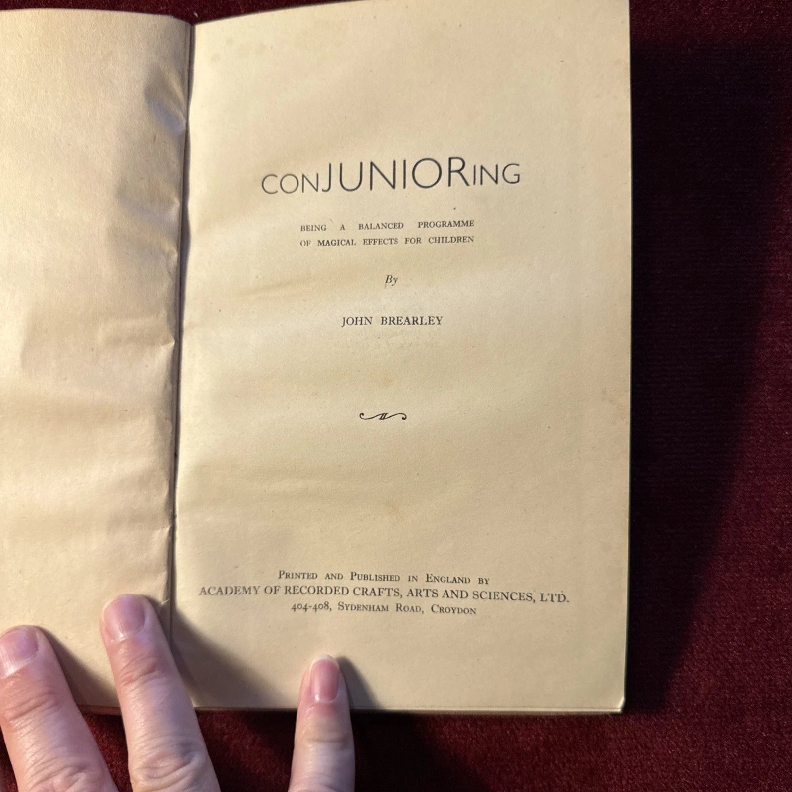 ConJUNIORing - John Brearley - Magic For Children ESTATE