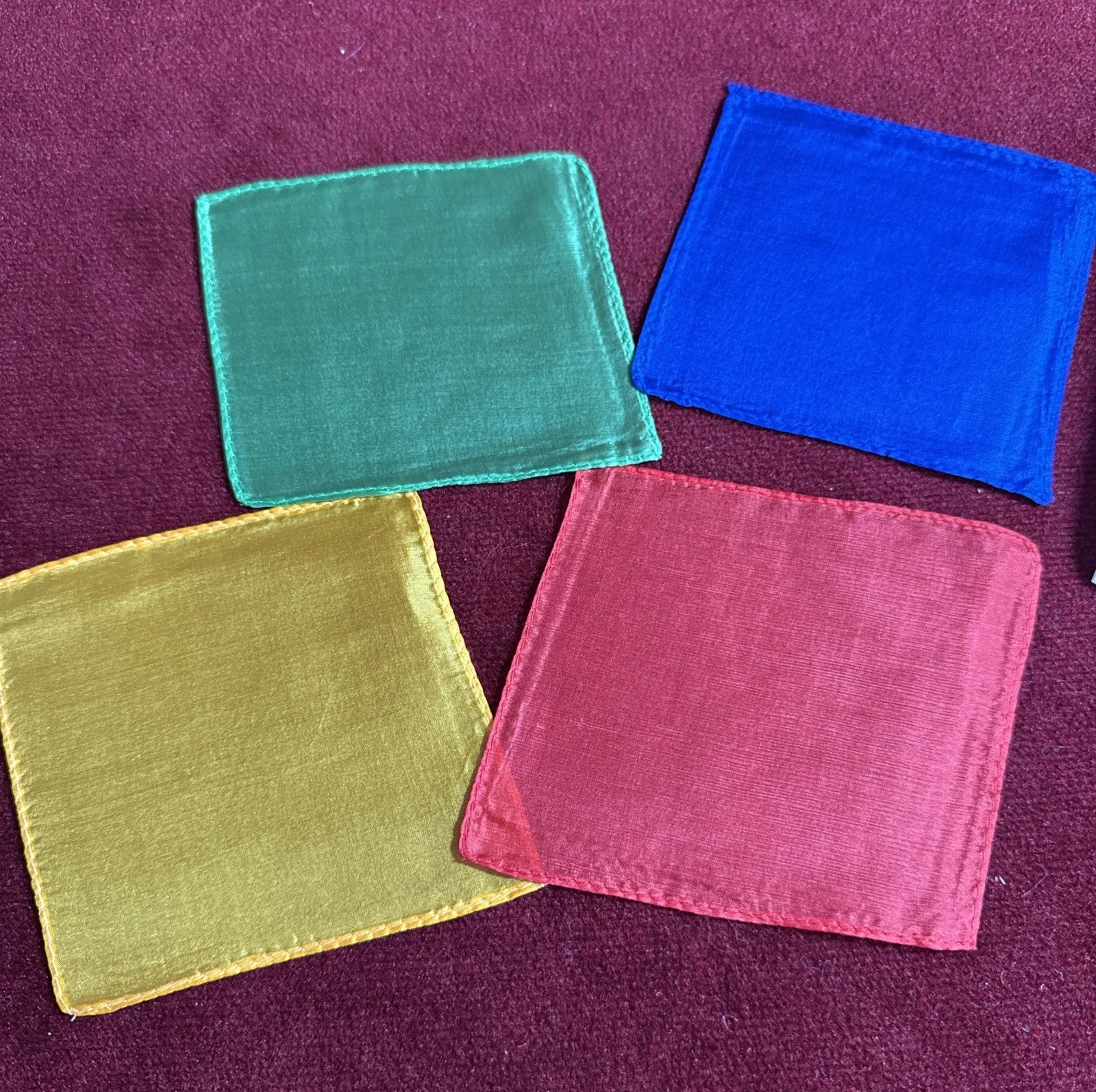 4 Silk Blendo Magic Trick-easy To Do-silk Magic-close Up, Includes Thumb Tip